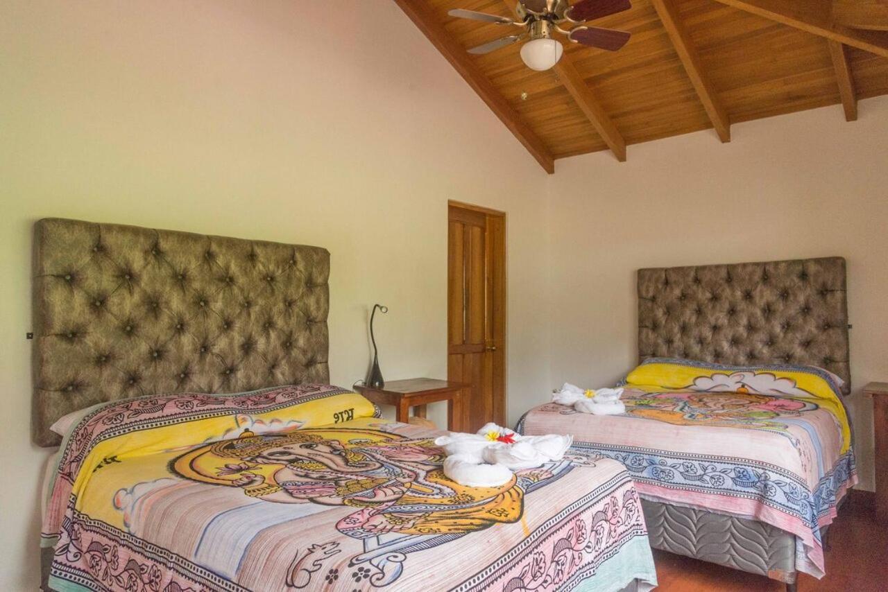 Luna Inn B&B Ciudad Cariari Экстерьер фото