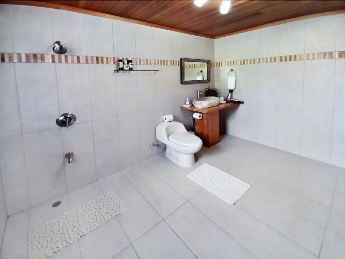 Luna Inn B&B Ciudad Cariari Экстерьер фото